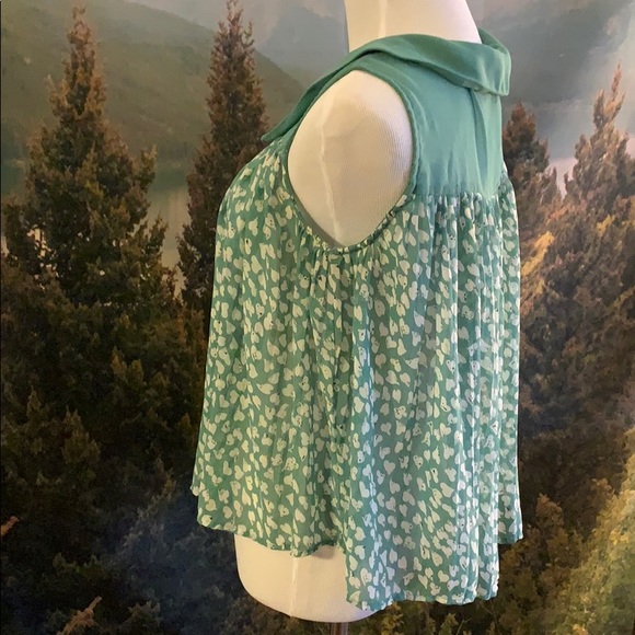 Peter Pan collar tie front blouse - Picture 2 of 5